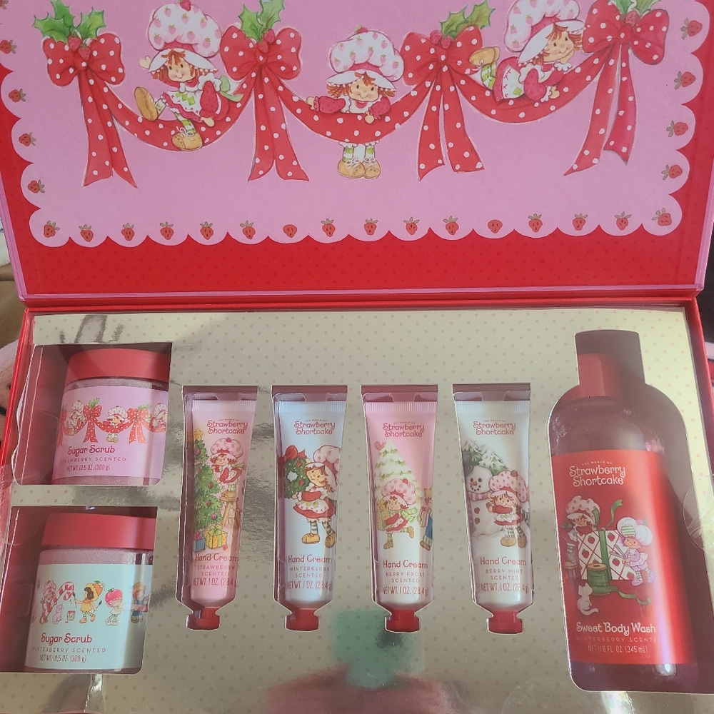 Strawberry Shortcake Bath Set 🍓 7 PC Set 🍓